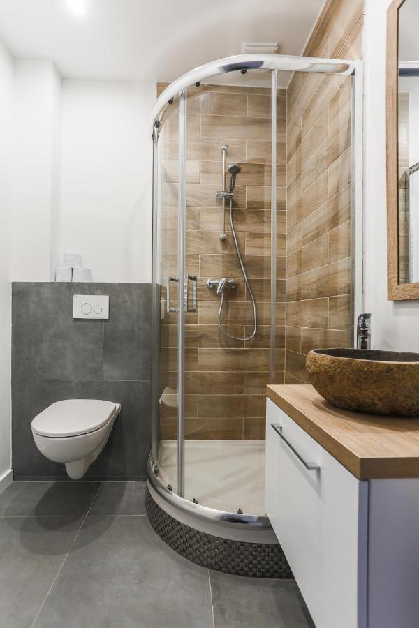 Simply Modern Apartment Thorn Exterior foto